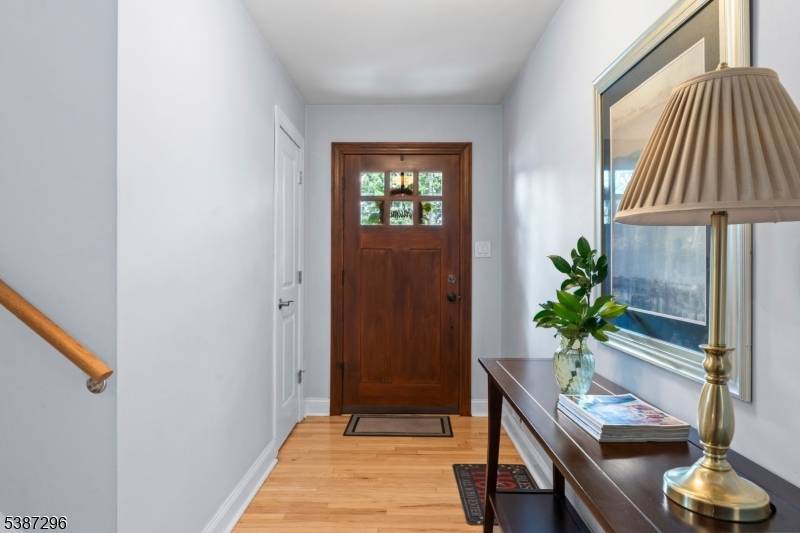 North Caldwell Boro, NJ 07006,196 Mountain Ave