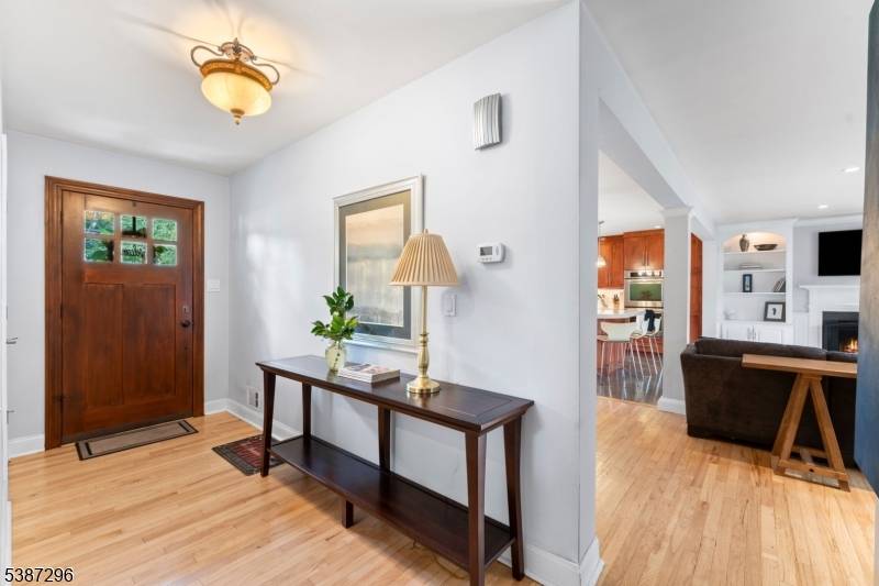 North Caldwell Boro, NJ 07006,196 Mountain Ave