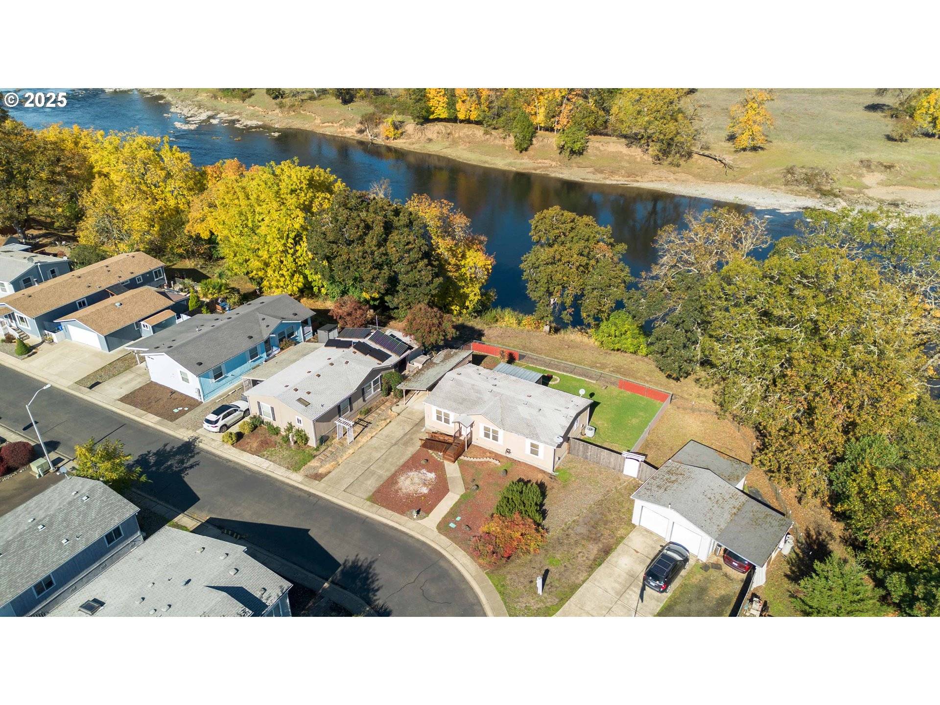 Roseburg, OR 97471,249 TROUT LOOP