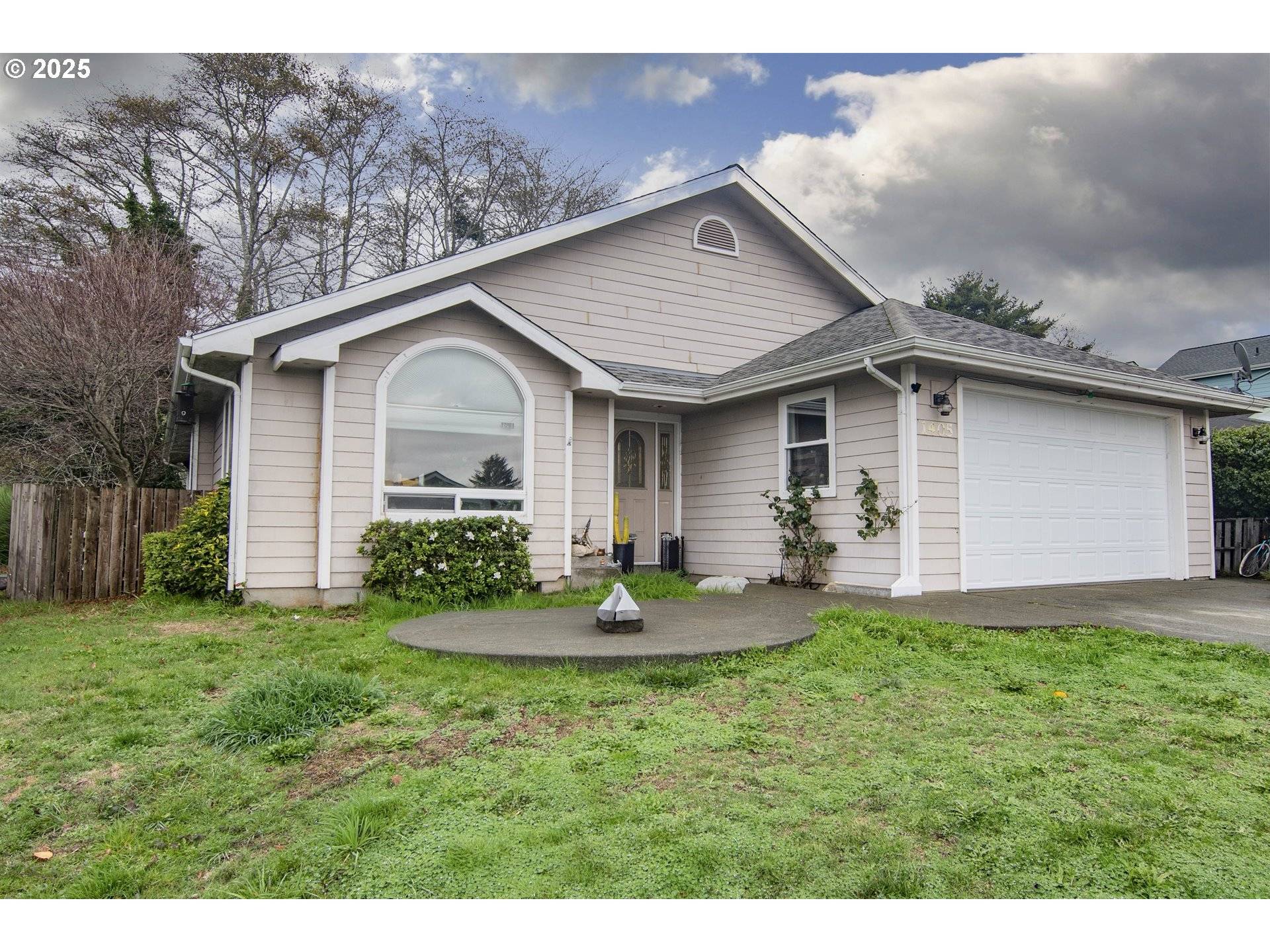 Brookings, OR 97415,1405 VIEW CT