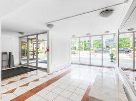 Toronto C08, ON M4Y 2K7,10 Huntley ST #1102