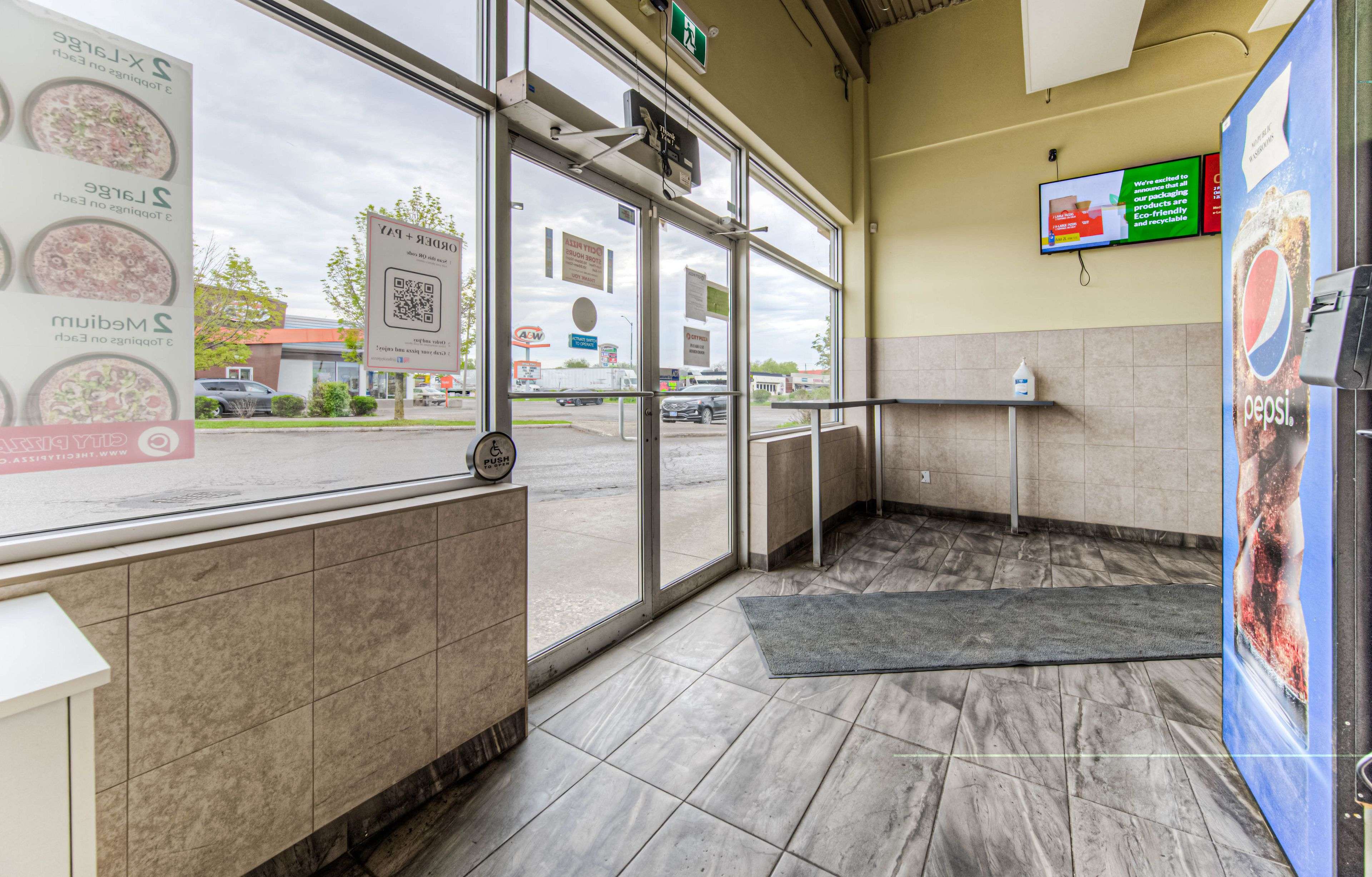 Cambridge, ON N1R 2J8,580 Hespeler RD #B2