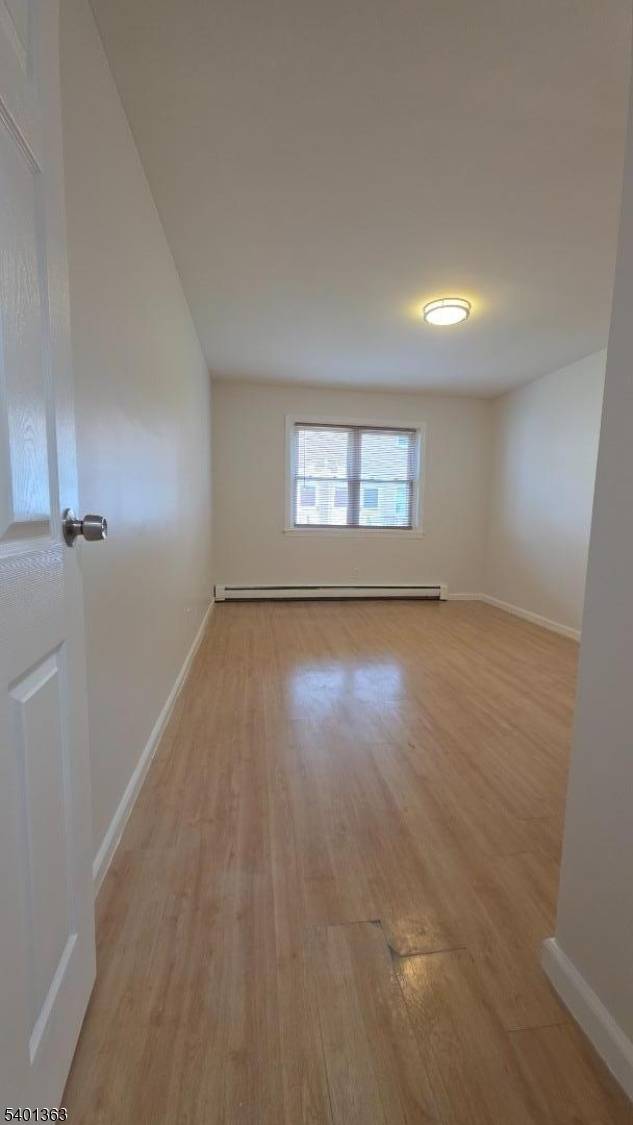 Belleville Twp., NJ 07109,725 Joralemon St #3