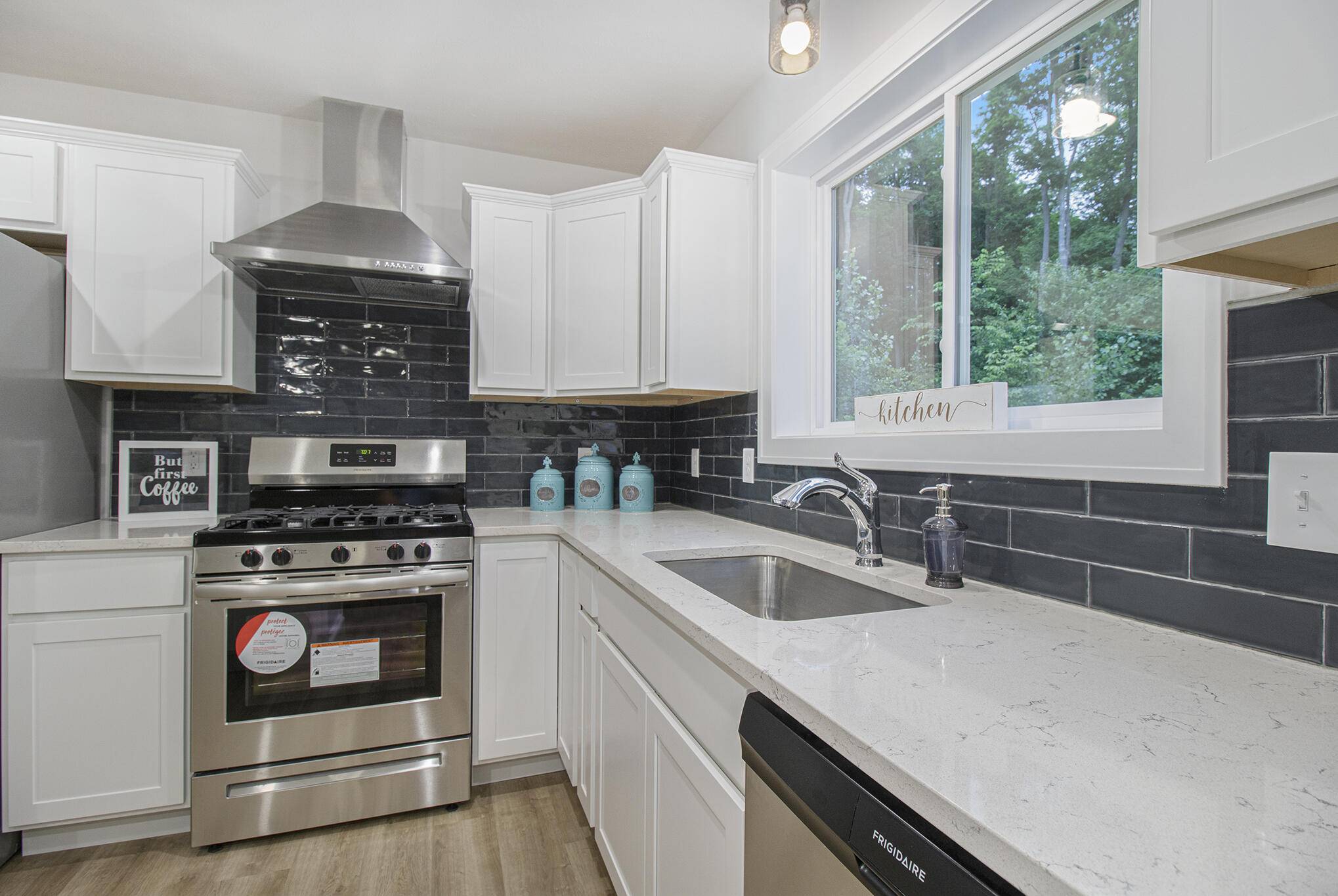 Caledonia, MI 49316,237 Warbler DR