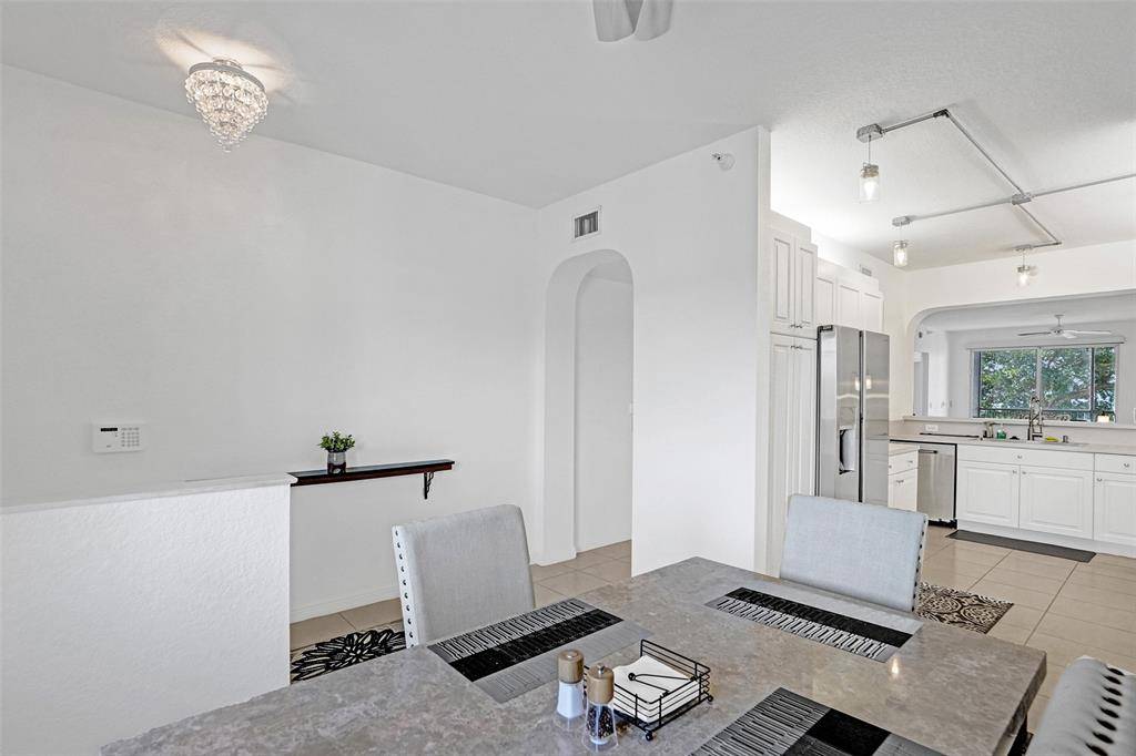 Tamarac, FL 33321,7623 Southampton Ter #302