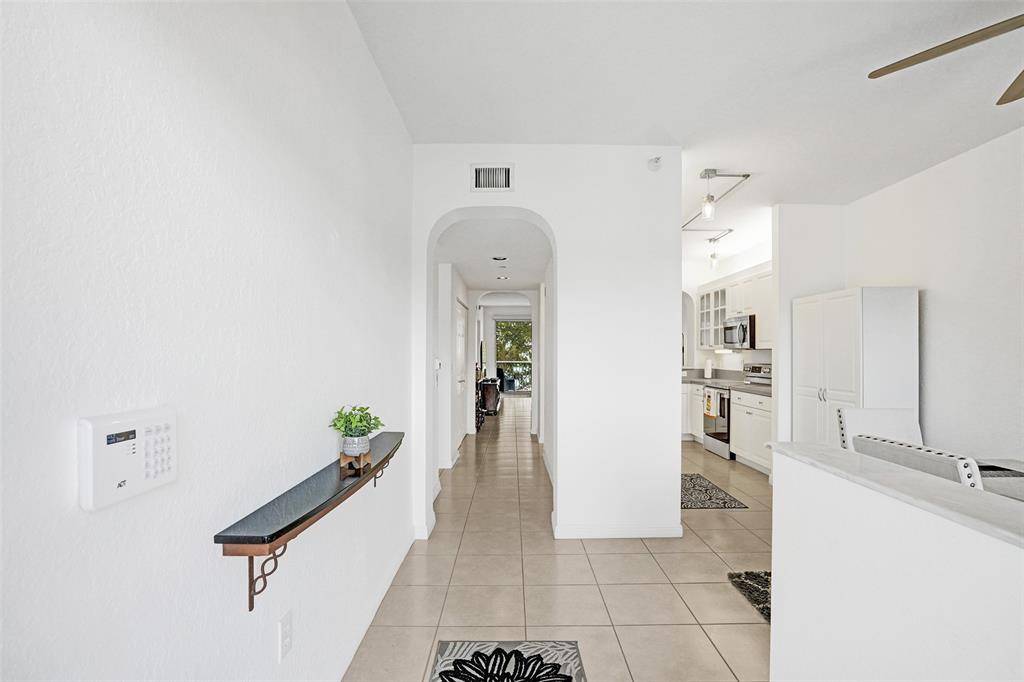 Tamarac, FL 33321,7623 Southampton Ter #302