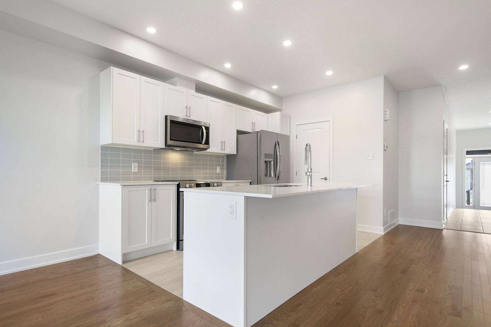 Barrhaven, ON K2J 6Z1,534 CORRETTO PL