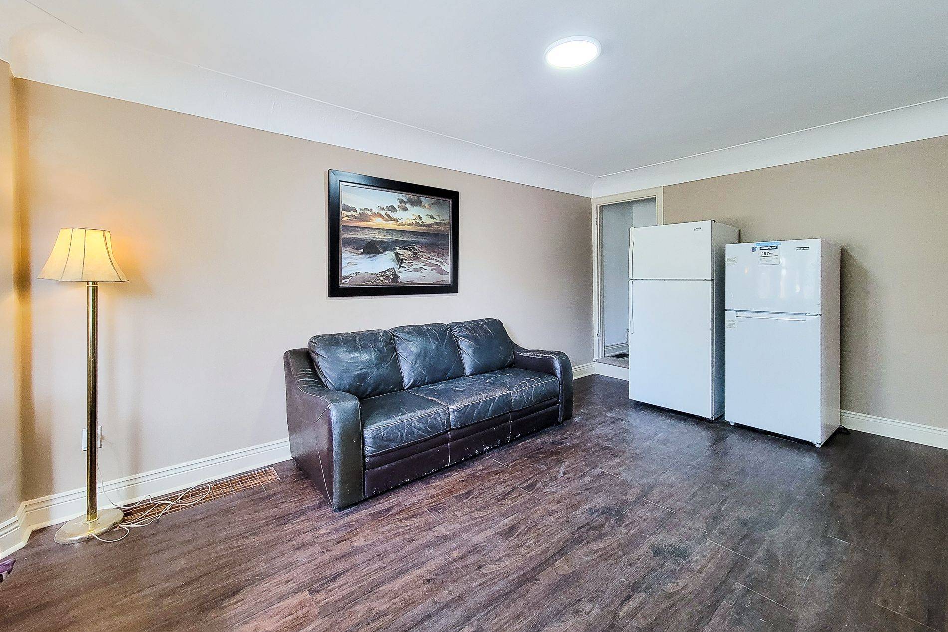 Hamilton, ON L8S 3A6,33 Norfolk ST S