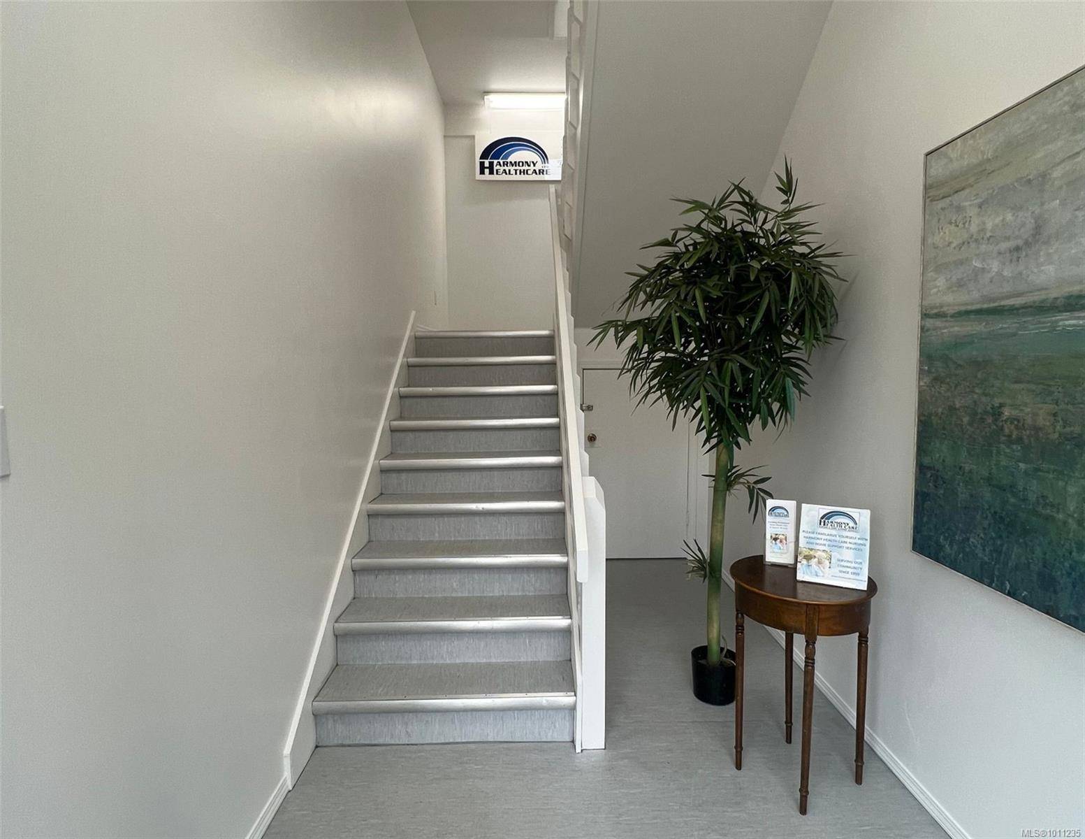 Duncan, BC V9L 5J2,2753 Charlotte Rd #2B