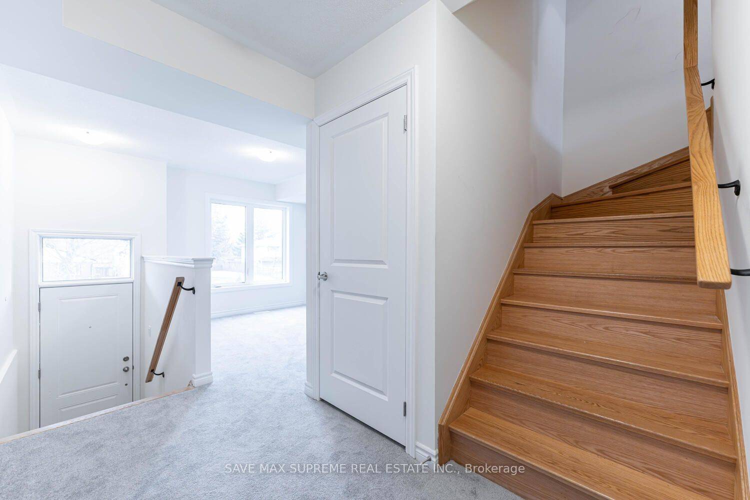 Oshawa, ON L1H 0B1,400 Okanagan PATH