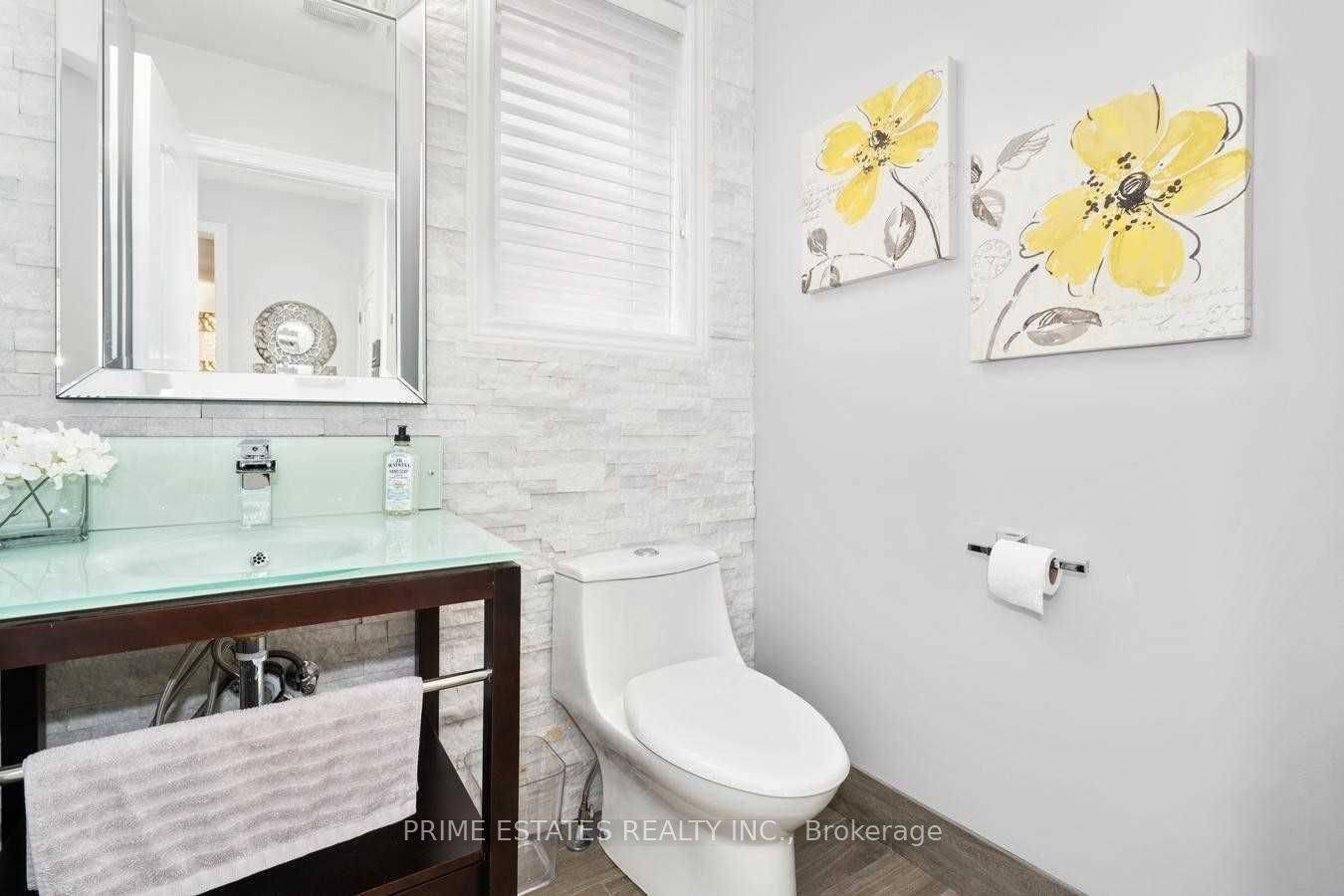 Brampton, ON L6P 3S4,28 Drexel RD S