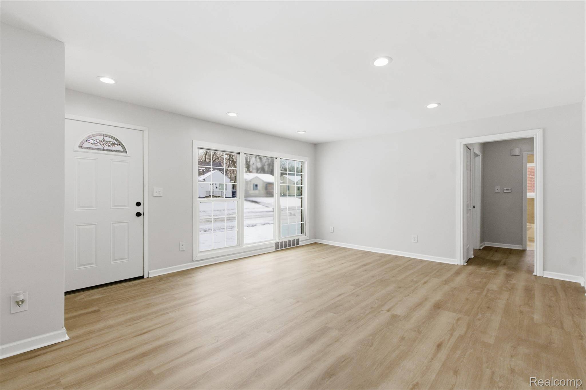 Detroit, MI 48219,16557 Lenore