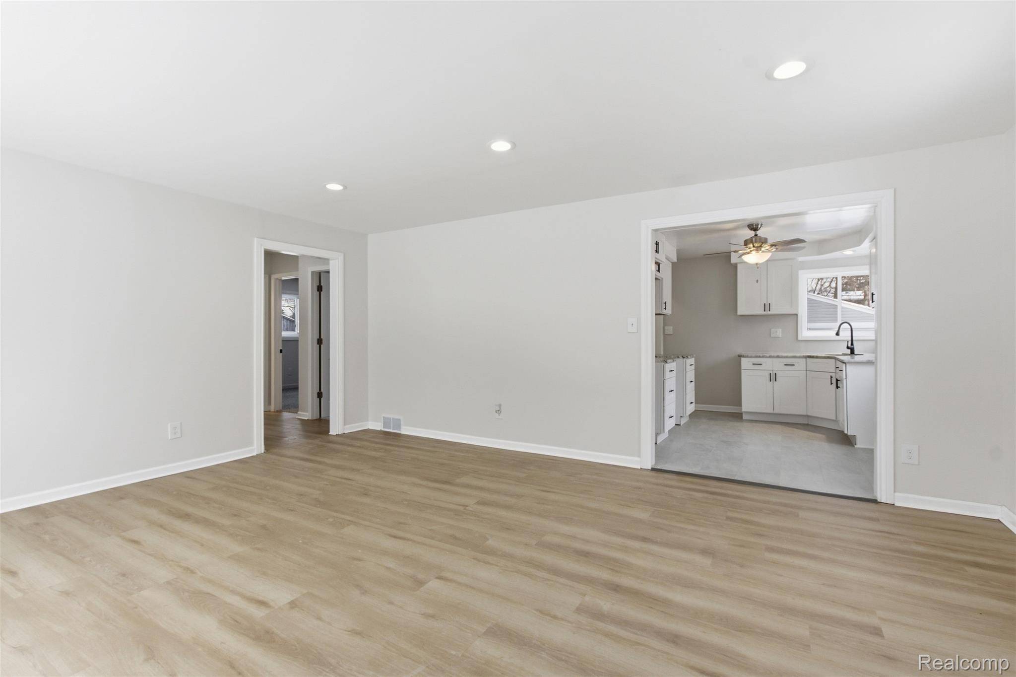 Detroit, MI 48219,16557 Lenore