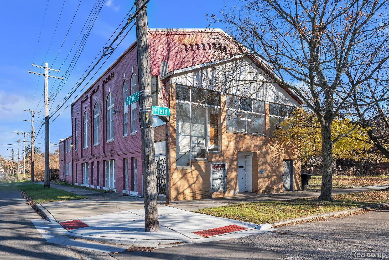 Detroit, MI 48214,3768 Field ST