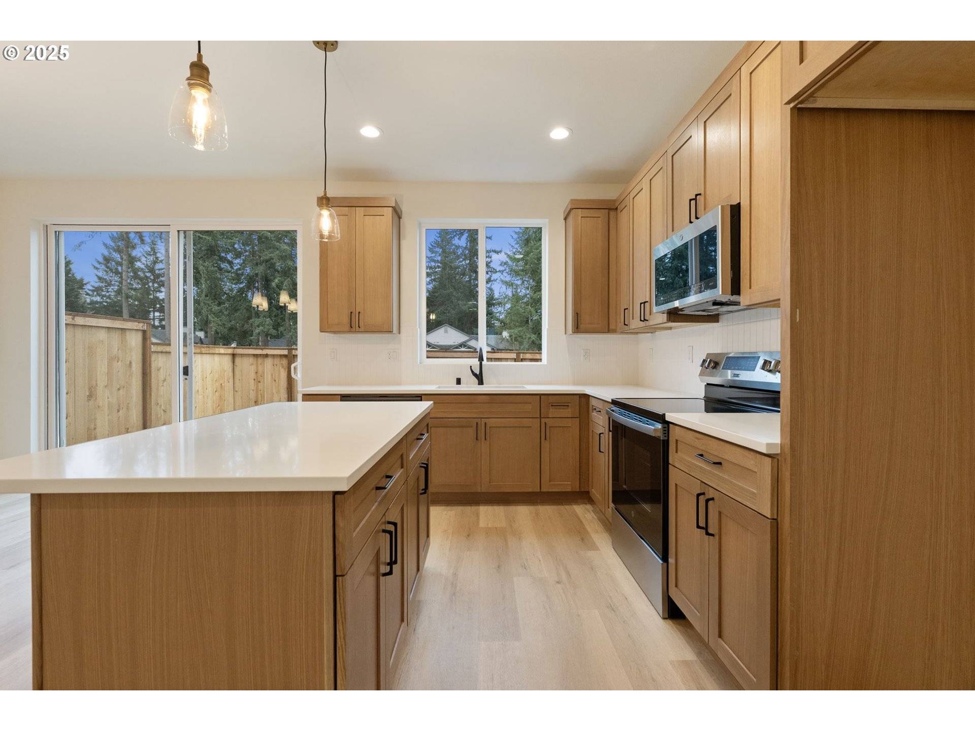 Vancouver, WA 98684,410 NE 117th Ave