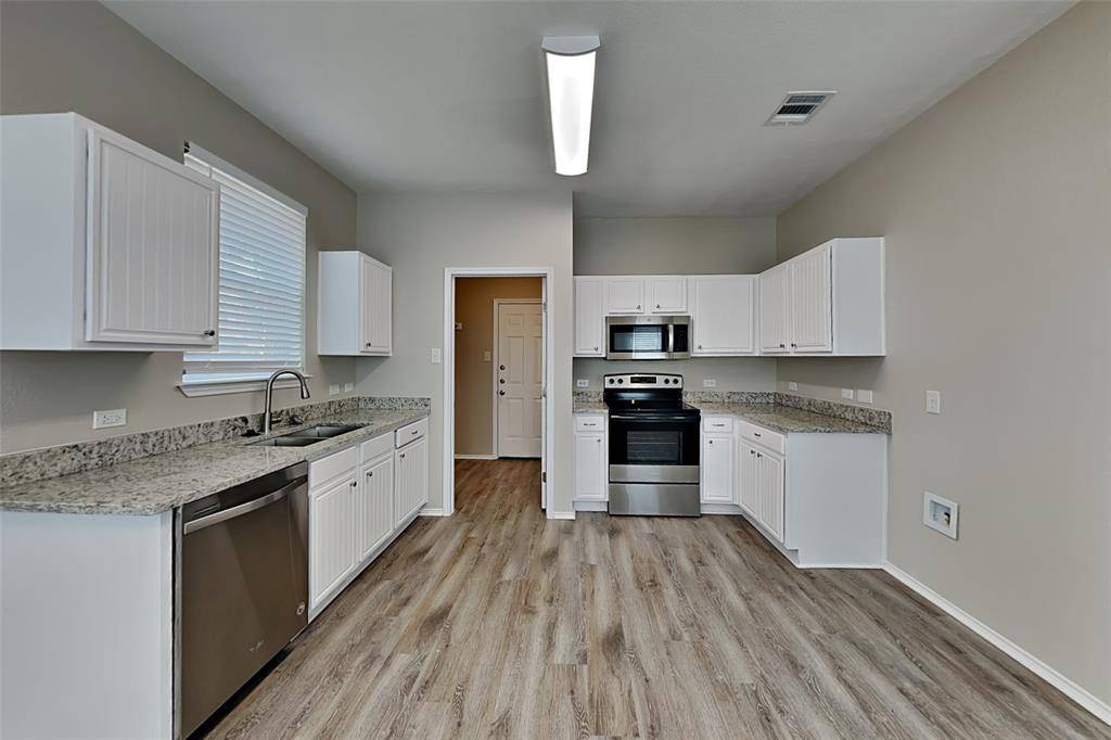 Fort Worth, TX 76244,11904 Brown Fox Drive