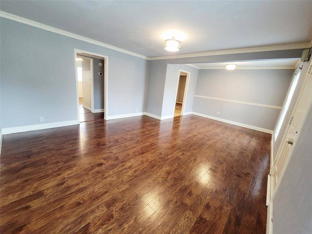 Dallas, TX 75228,2130 Dunloe Avenue