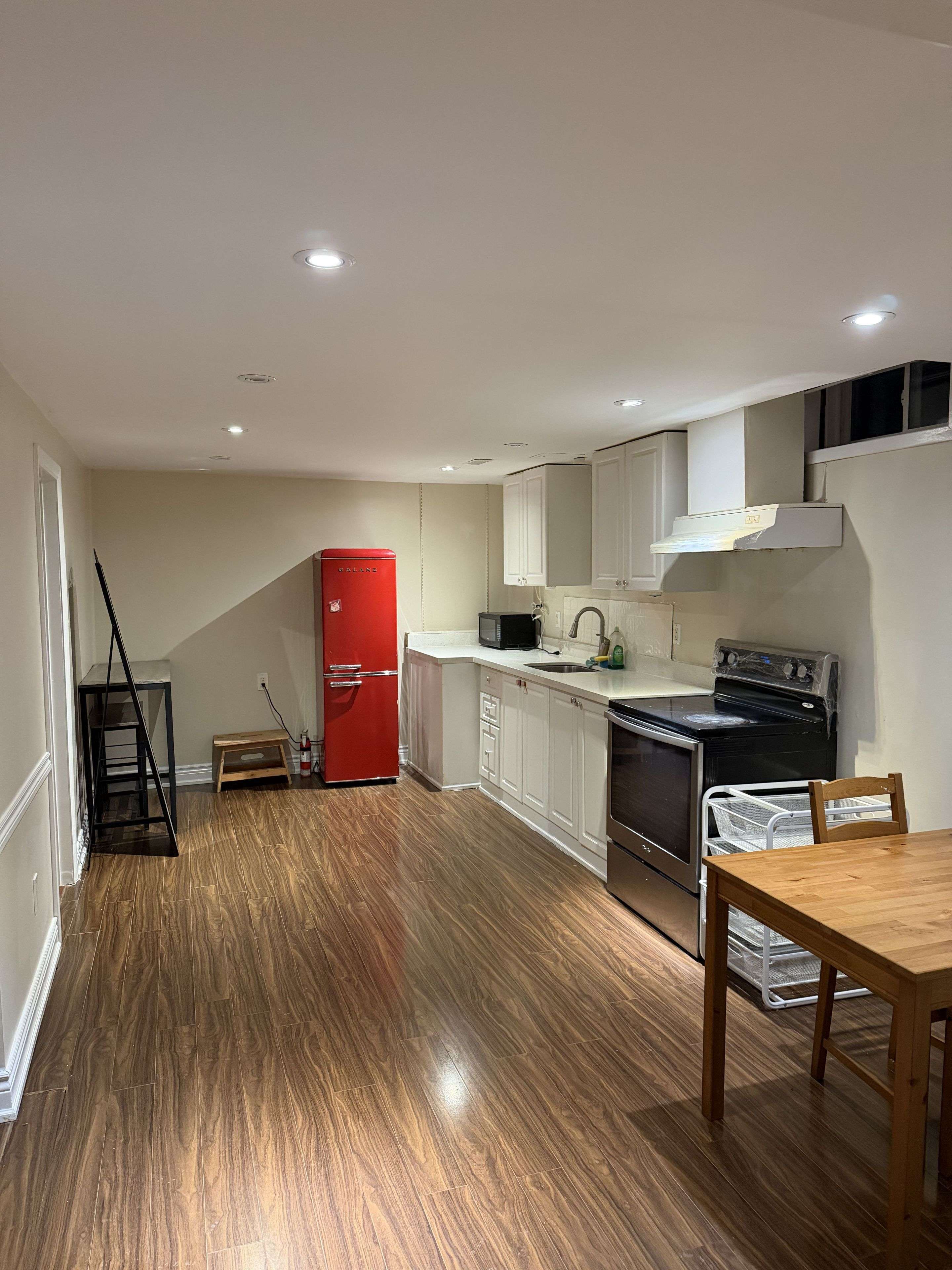 Markham, ON L3P 5J9,54 Beck DR #Bsmt