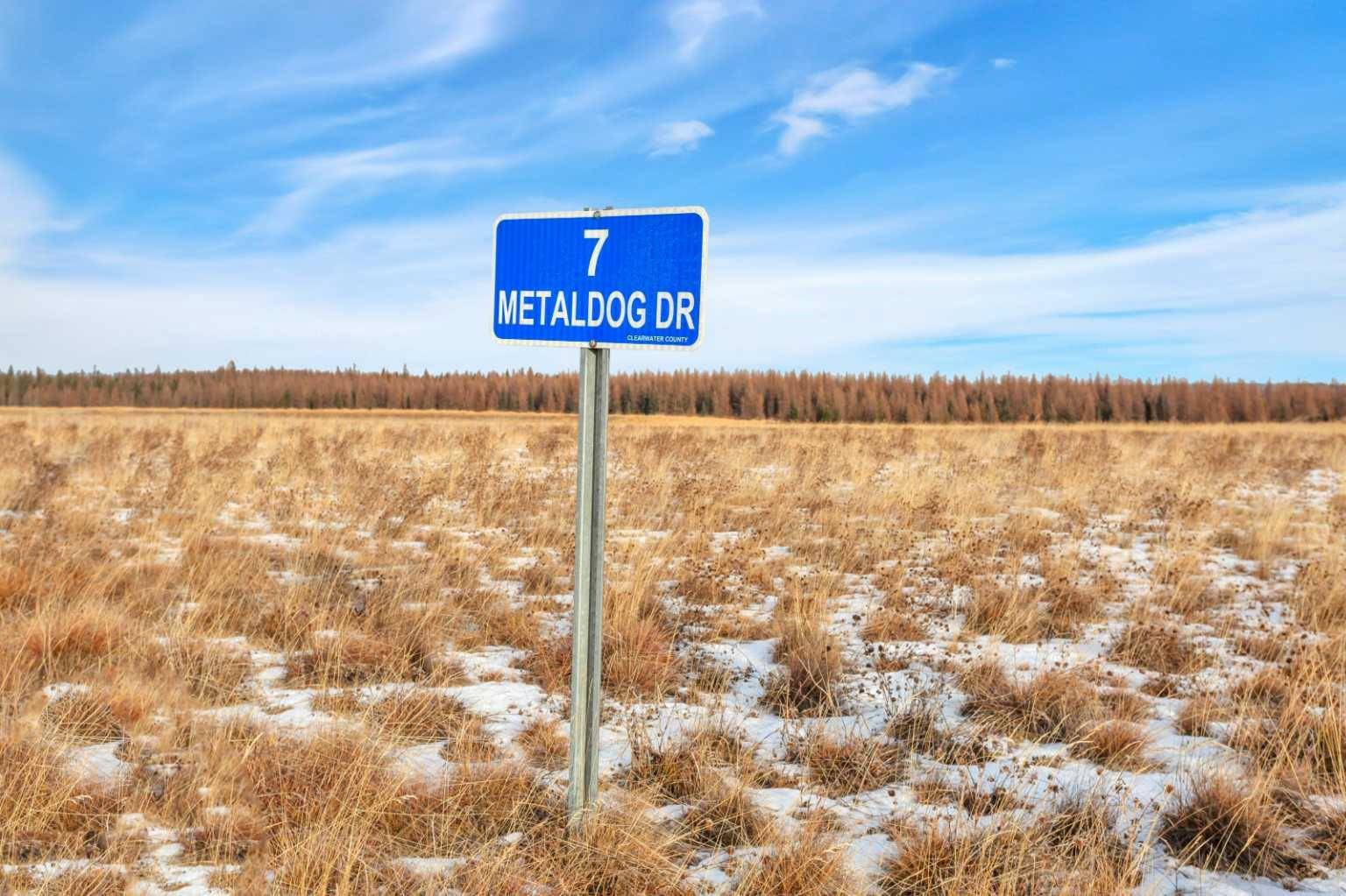 Rural Clearwater County, AB T4T 2A2,7 METALDOG DR