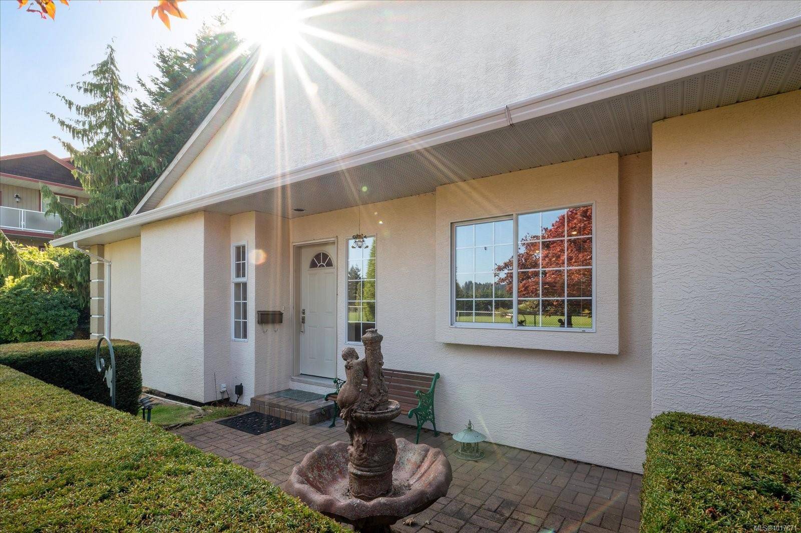 Nanaimo, BC V9V 1N2,130 Ocean Walk Dr