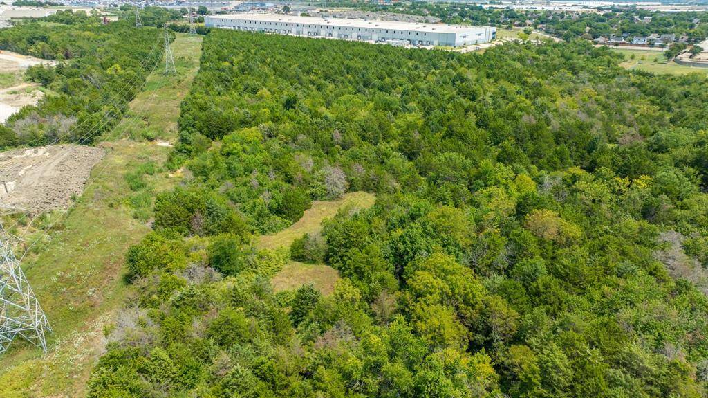 Dallas, TX 75227,8901 Military Parkway #A