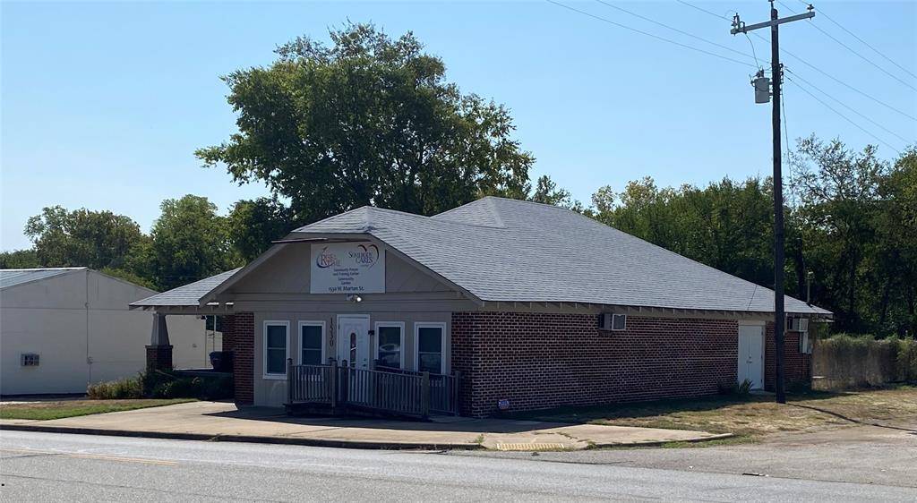 Denison, TX 75020,1530 W Morton Street