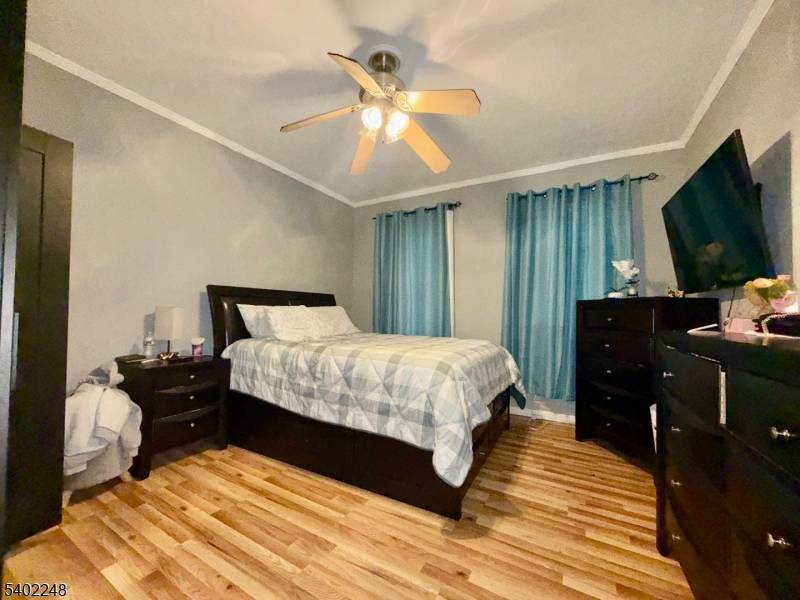 Wallington Boro, NJ 07057,92 Maple Ave #1