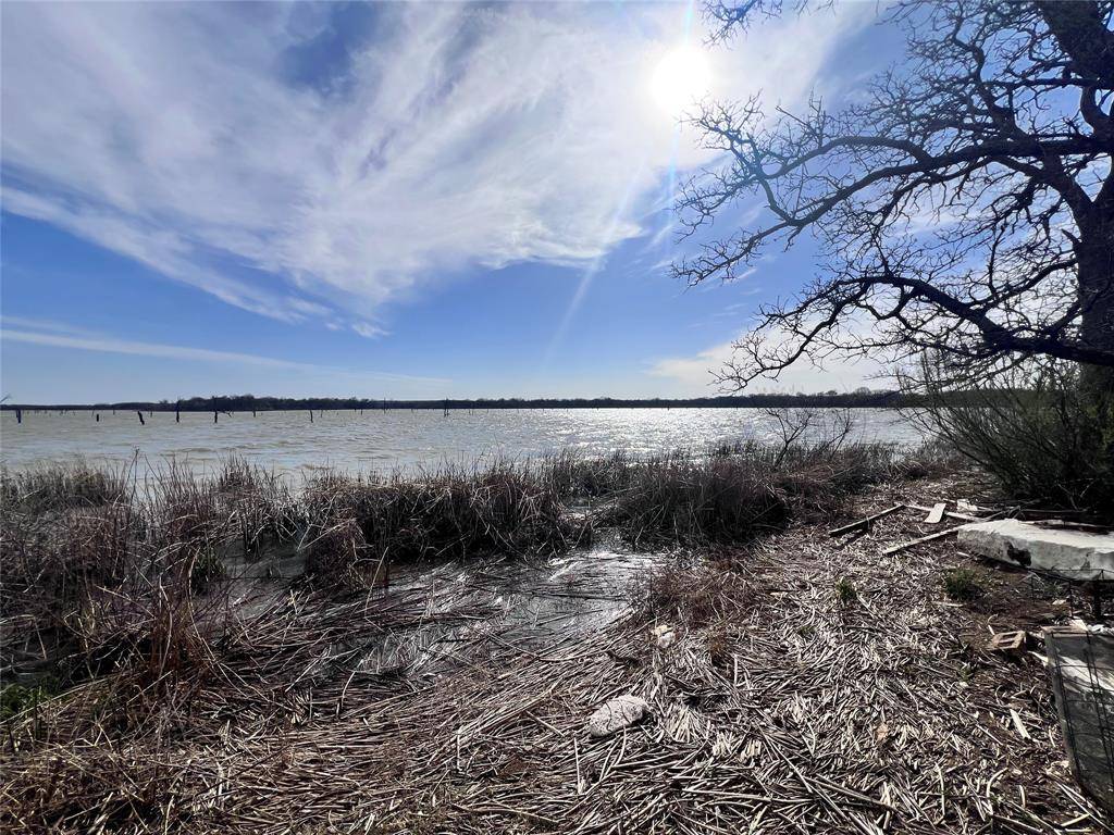 Graham, TX 76450,2011 Eastside Lake Road