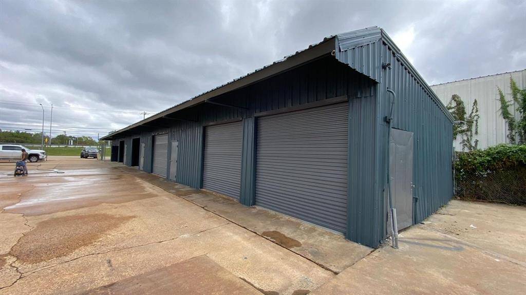 Dallas, TX 75217,10820 C F Hawn Freeway #140