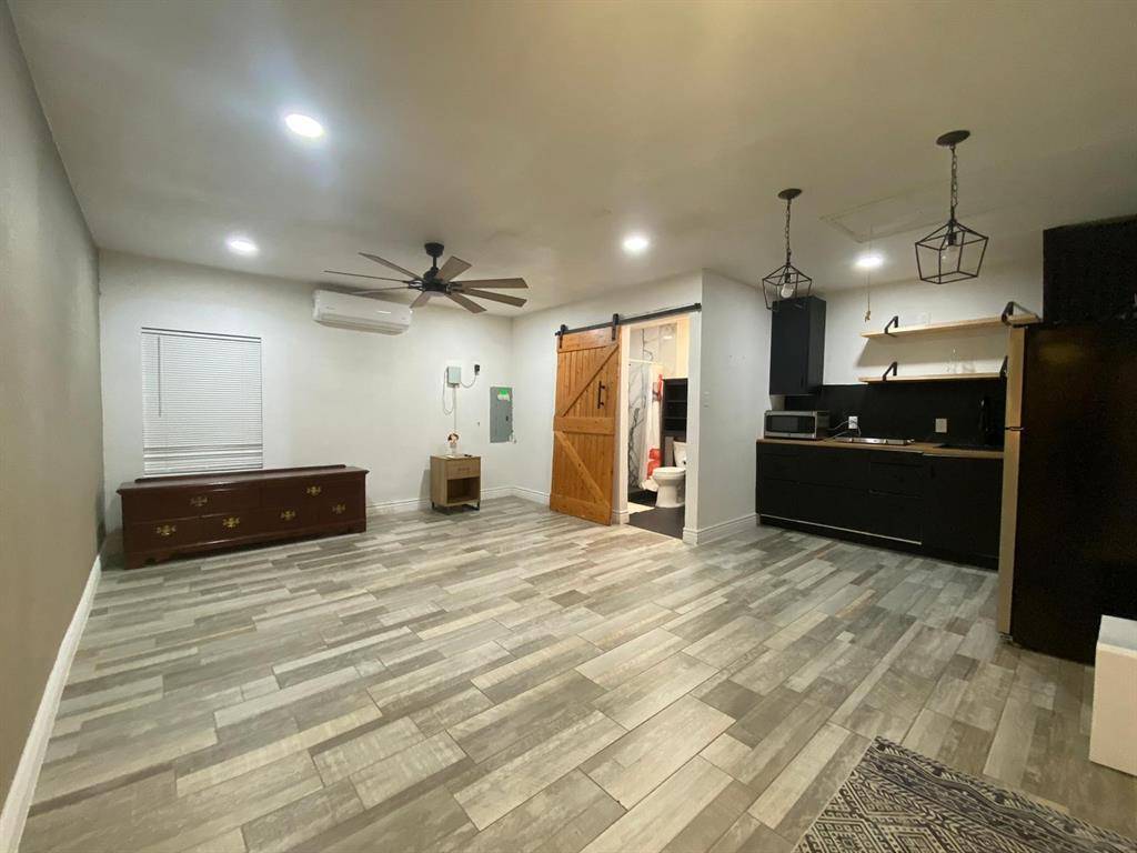 Garland, TX 75043,5322 Creek Court