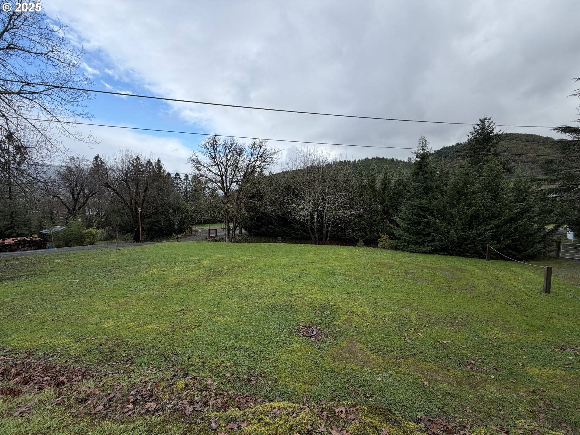 Myrtle Creek, OR 97457,157 CREST DR