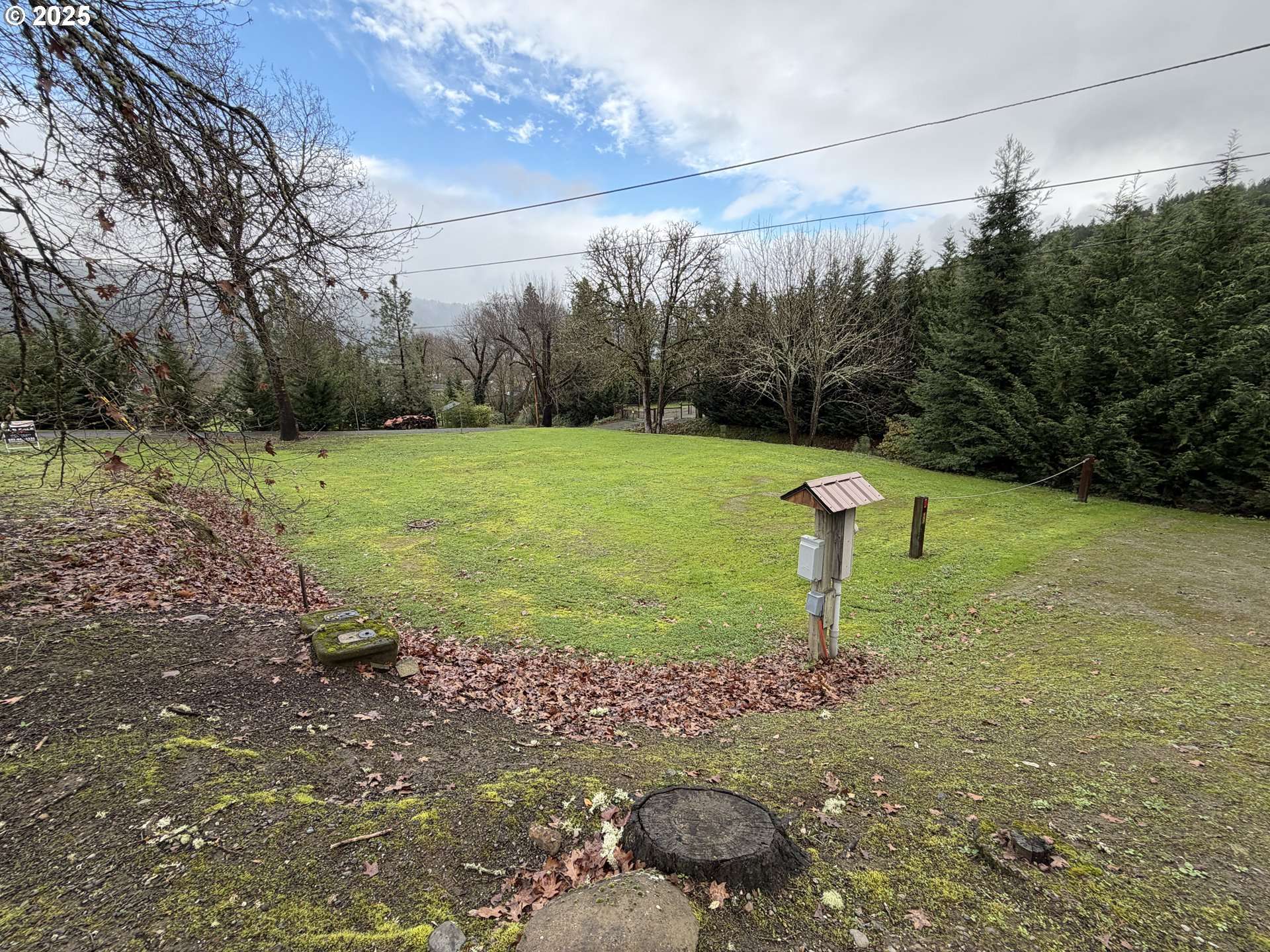 Myrtle Creek, OR 97457,157 CREST DR