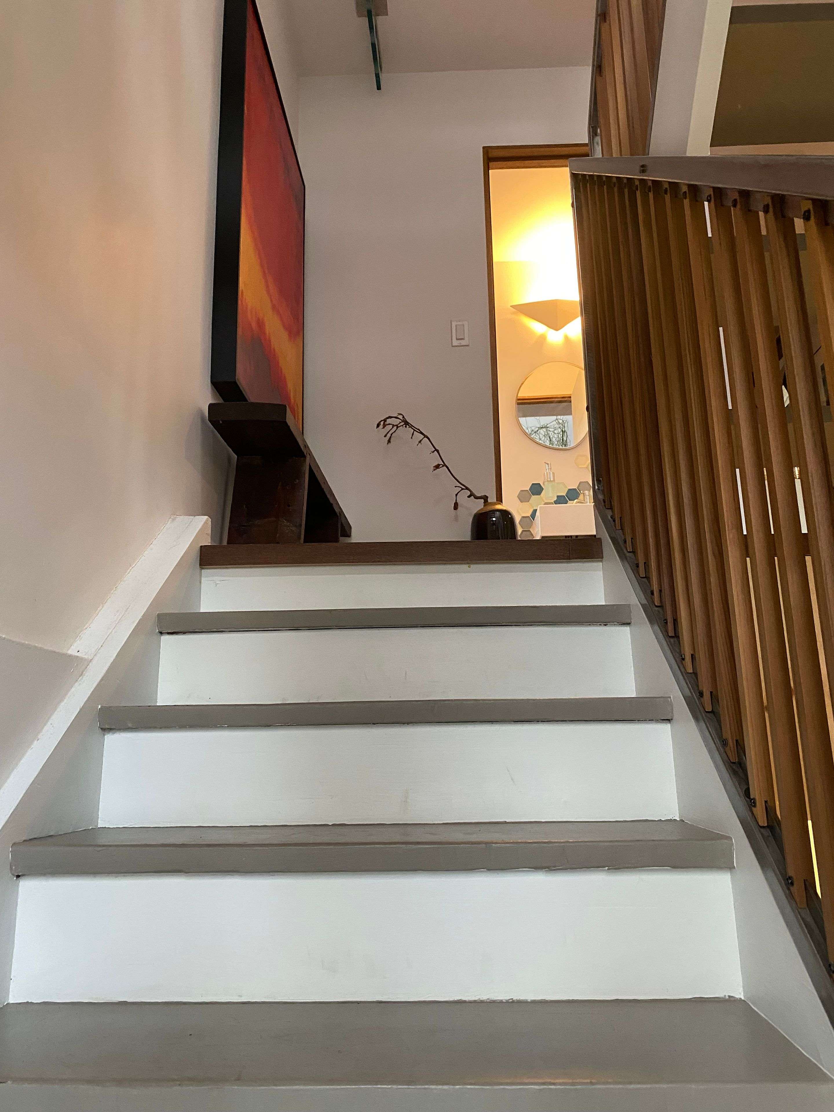 Toronto E01, ON M4L 3A3,302 Rhodes AVE