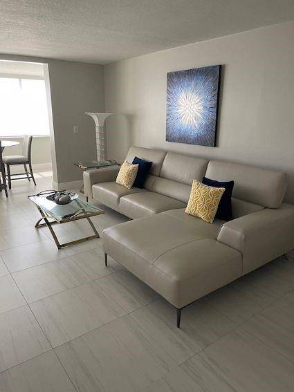 Fort Lauderdale, FL 33308,3100 NE 49 St. #702