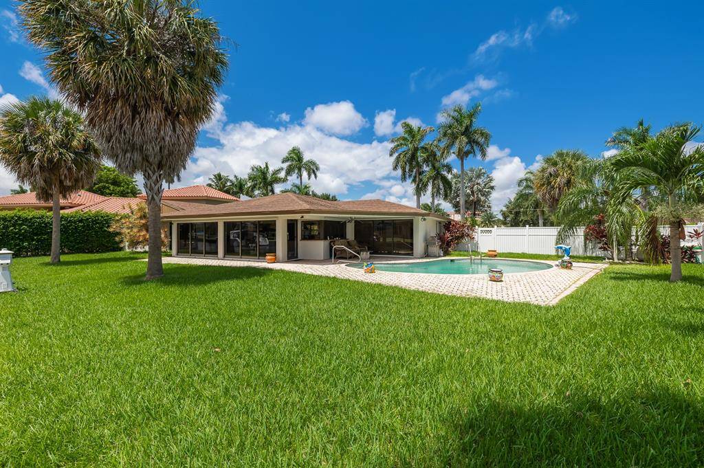 Pompano Beach, FL 33062,2200 SE 8th St