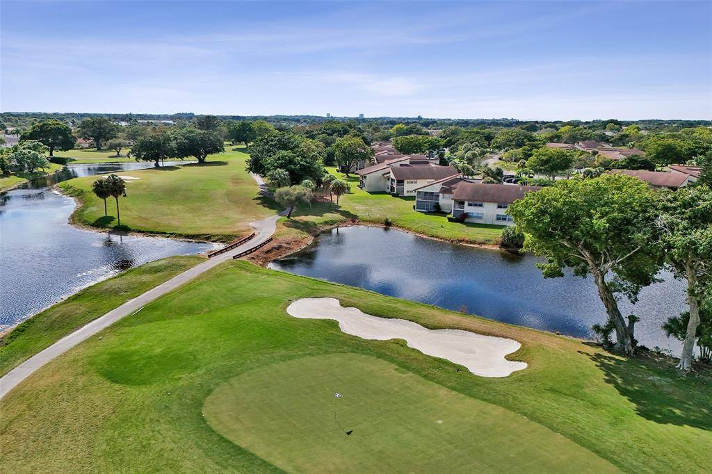 Tamarac, FL 33321,8740 Azalea Ct #102