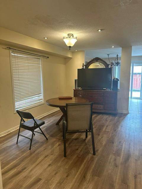 Brampton, ON L7A 2V7,74 Pauline CRES