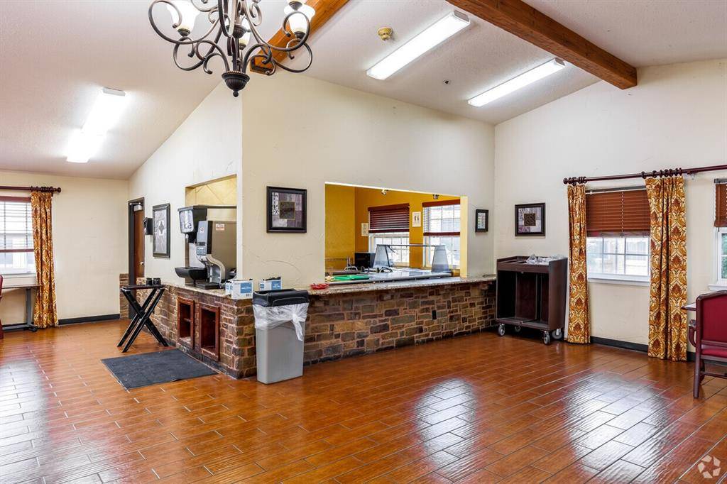 Denton, TX 76201,2229 N Carroll Boulevard