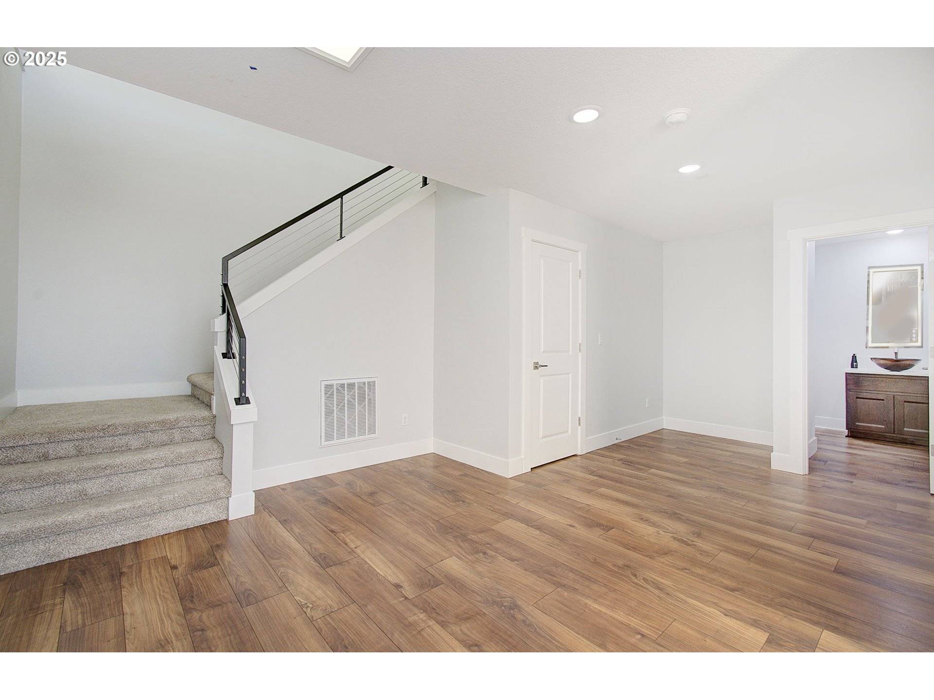 Camas, WA 98607,1920 NW KLICKITAT ST