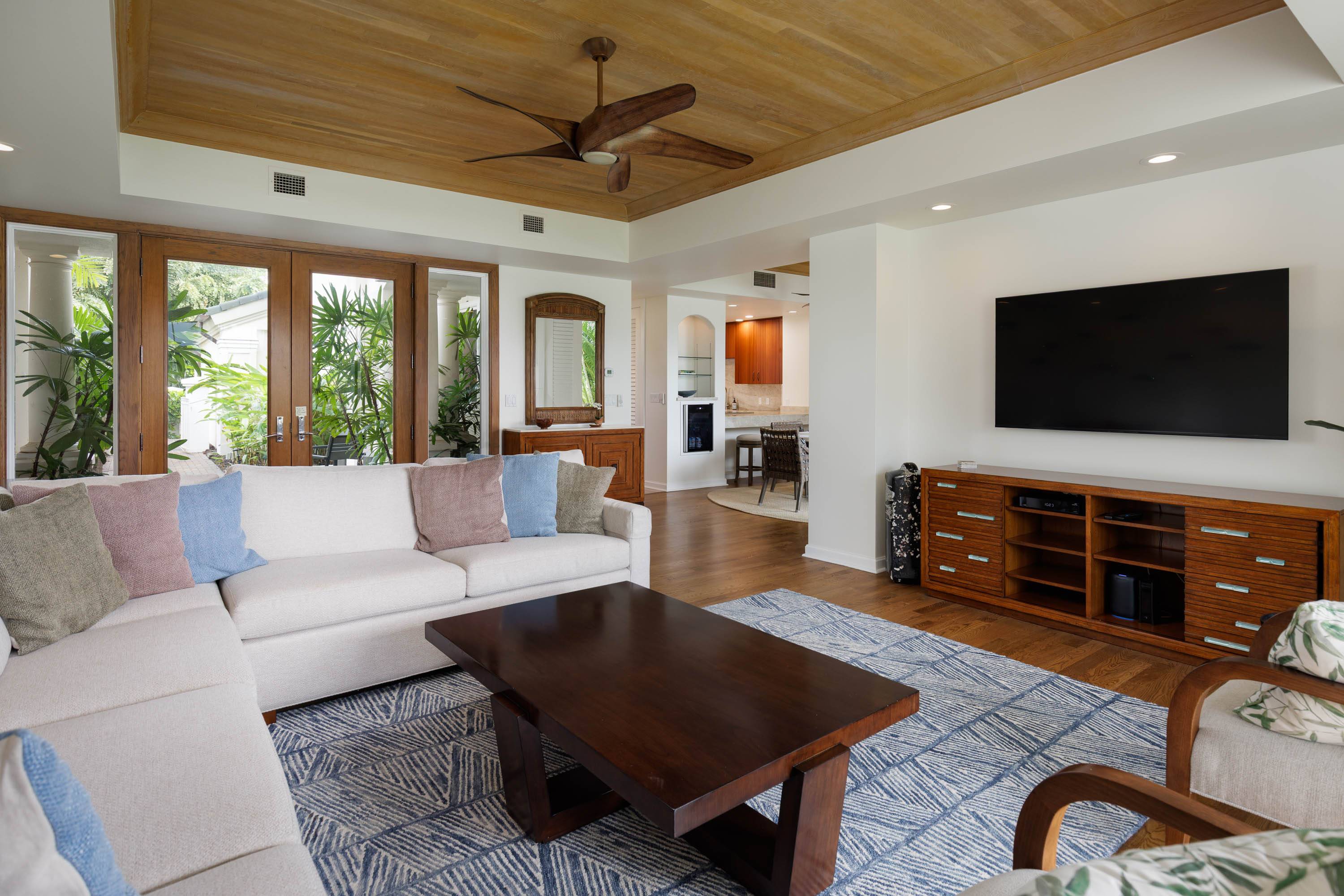 Kamuela, HI 96743,68-1375 PAUOA RD #F2