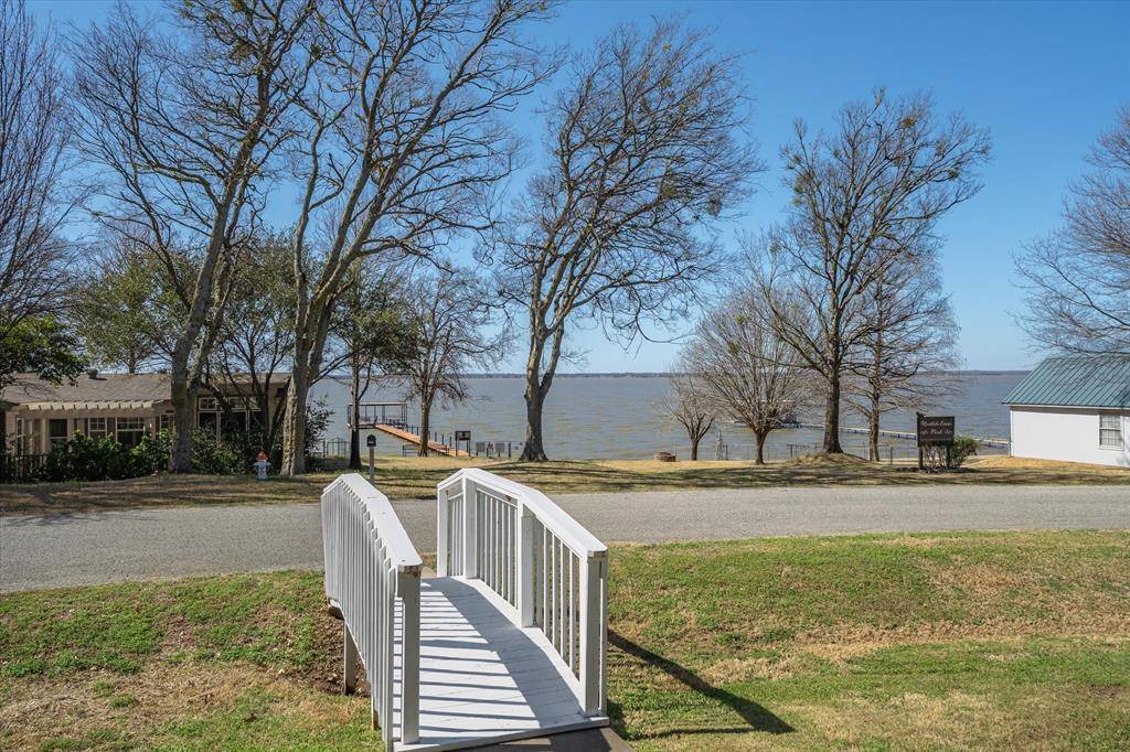 Kemp, TX 75143,10165 Northlake Circle