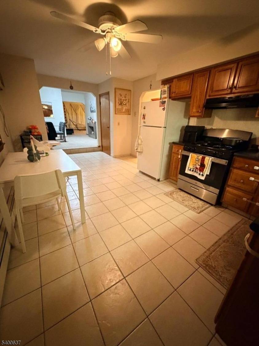 Clifton City, NJ 07013,120 Fenner Ave