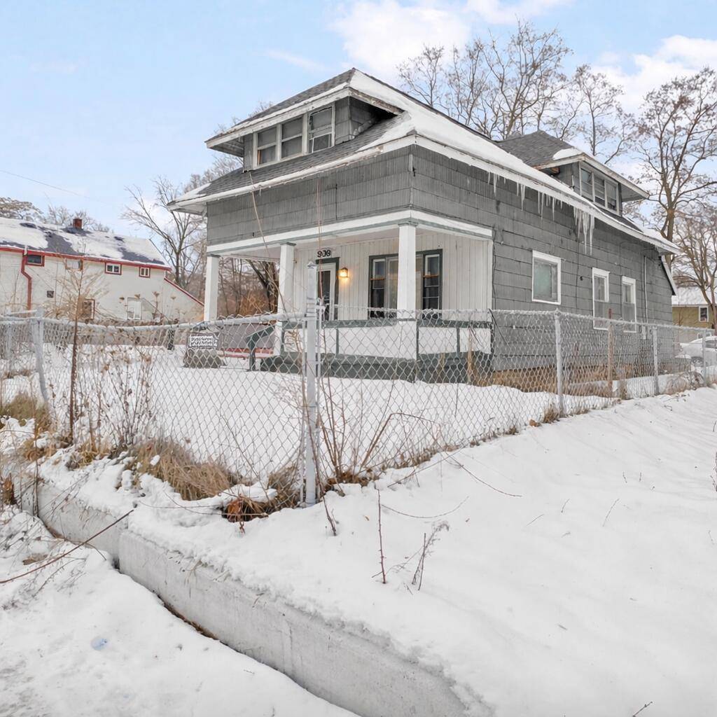 Lansing, MI 48910,909 Baker ST