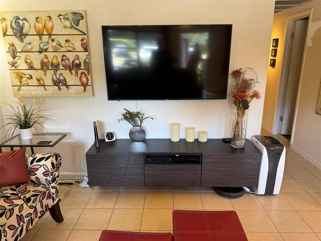 Deerfield Beach, FL 33442,1066 Newport Q #1066