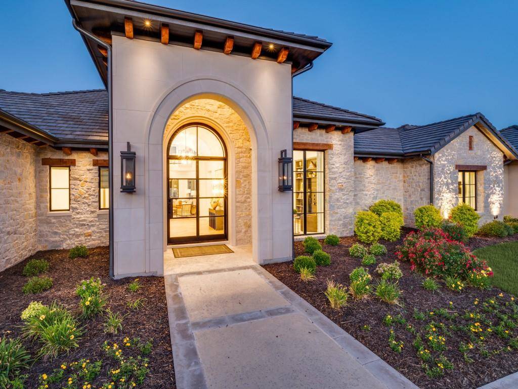 Fairview, TX 75069,620 Redwood Creek Drive