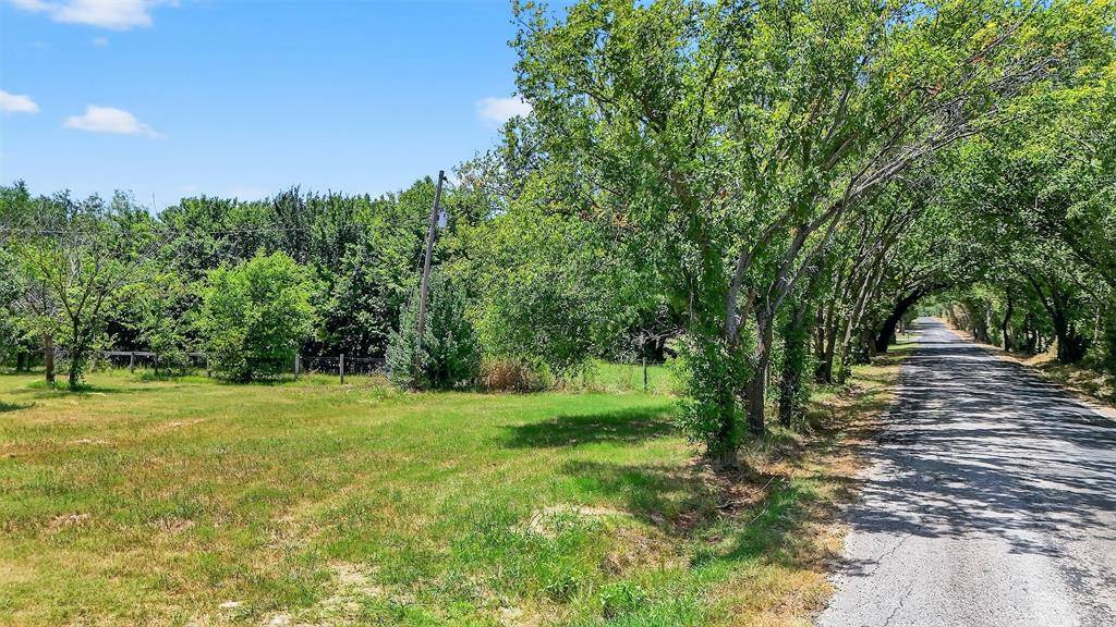 Callisburg, TX 76240,398 Phillips Street