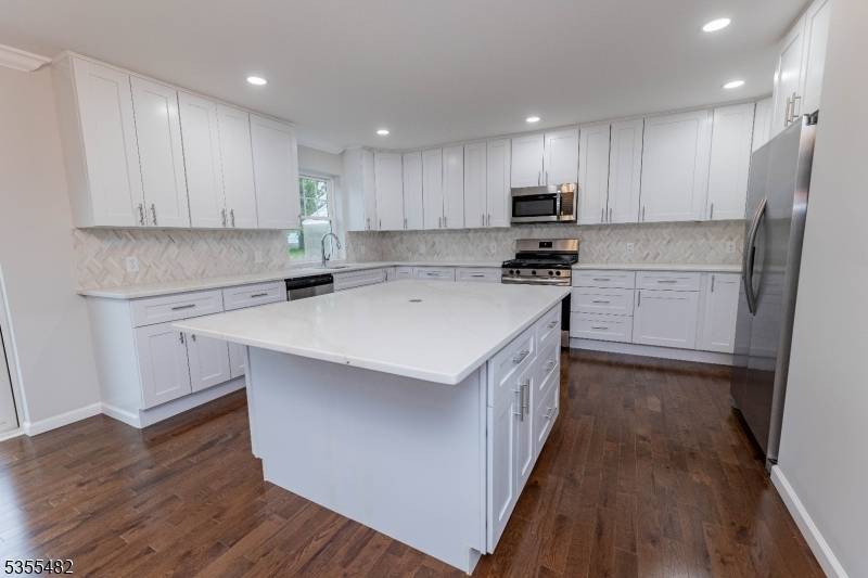 Hillsborough Twp., NJ 08844,17 Old Somerville Rd