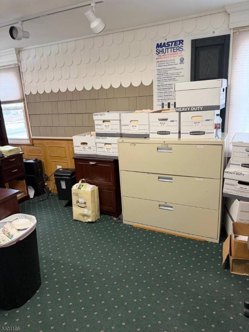 Clinton Twp., NJ 08833,1235 Route31