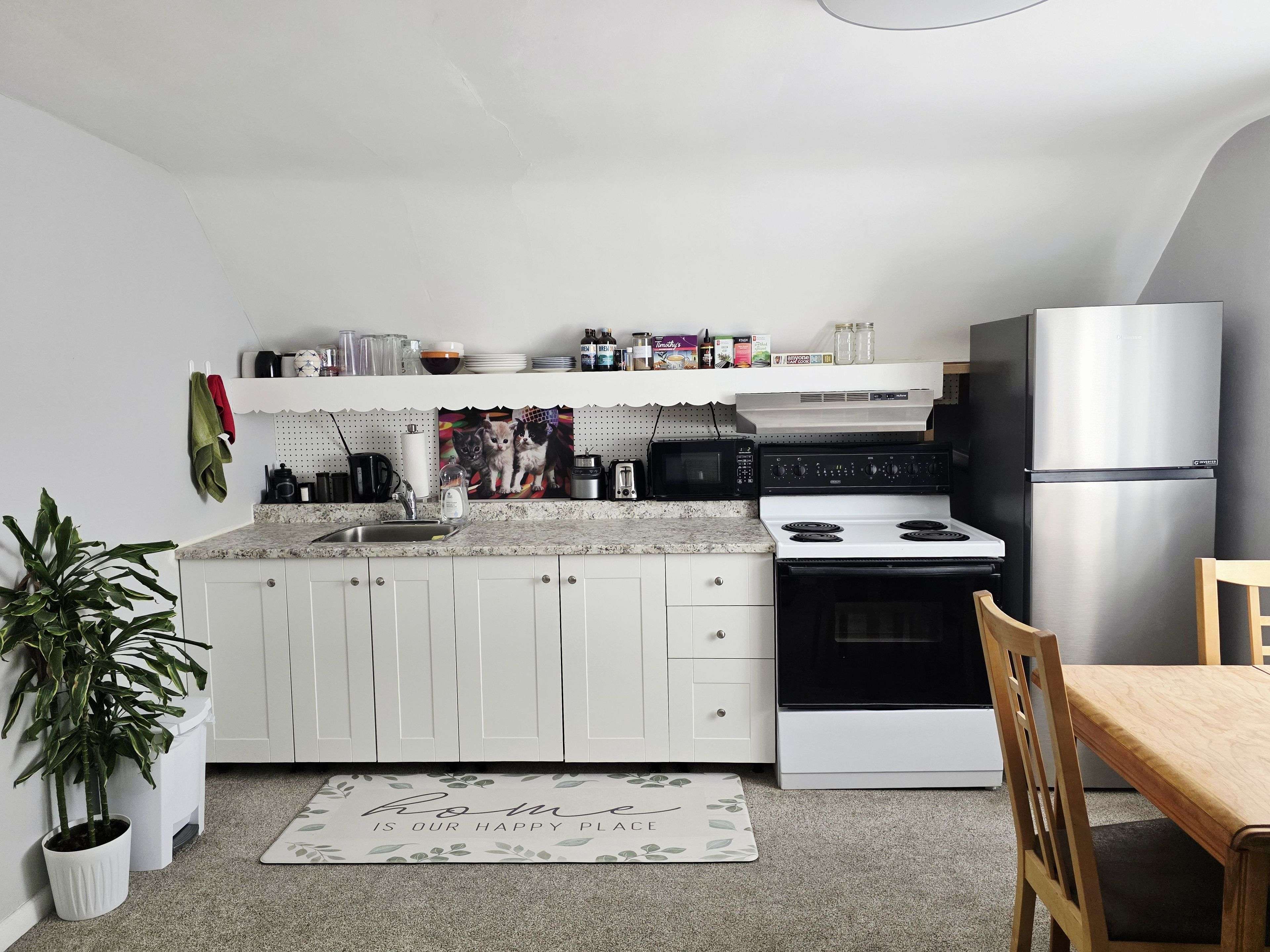 Carlingwood - Westboro And Area, ON K2A 2A4,623 Roosevelt AVE #Apt. A