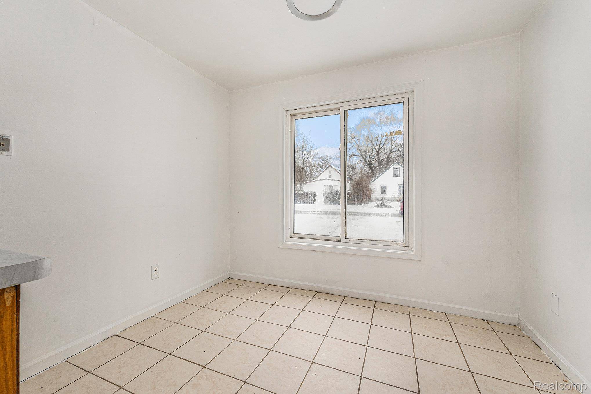 Detroit, MI 48223,14387 Auburn ST